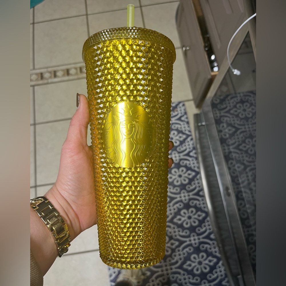 NWT gold foil studded Starbucks cup lid and straw.